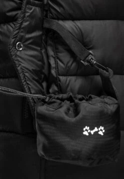 Marikoo Taisaa - Bodywarmer - Black -Marikoo Winkel 2c8486bf6e624ace8b569ed3fd296b52